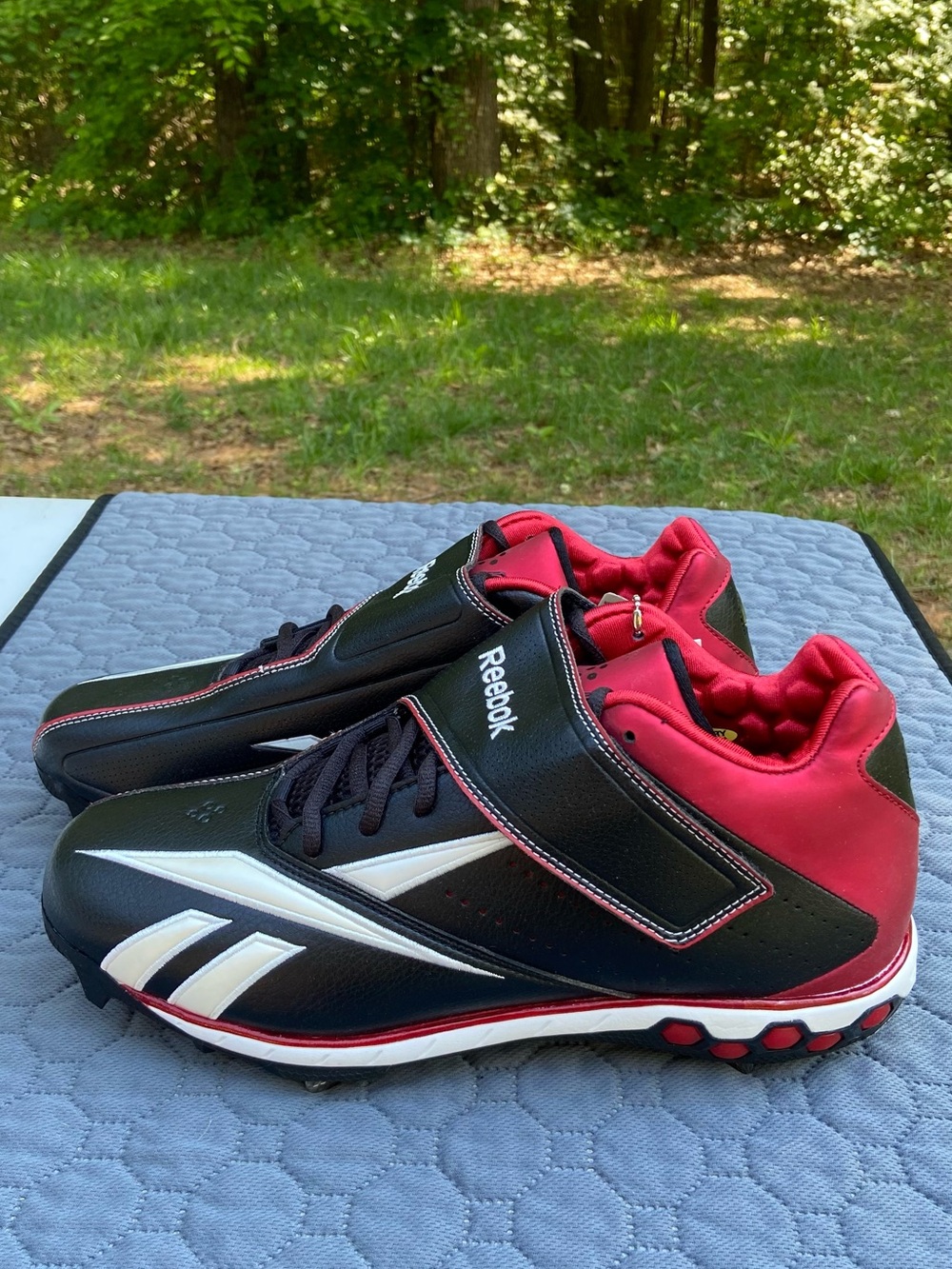 Reebok Black, Red and White Sport Cleats